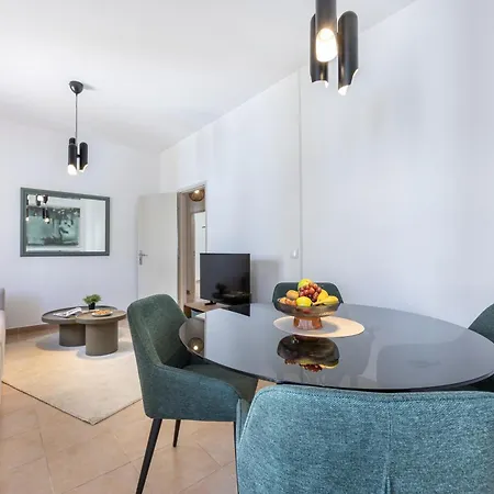Apartamento Casa Horizonte